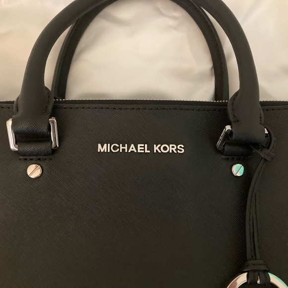 MICHAEL KORS HANDBAG - Picture 4 of 6